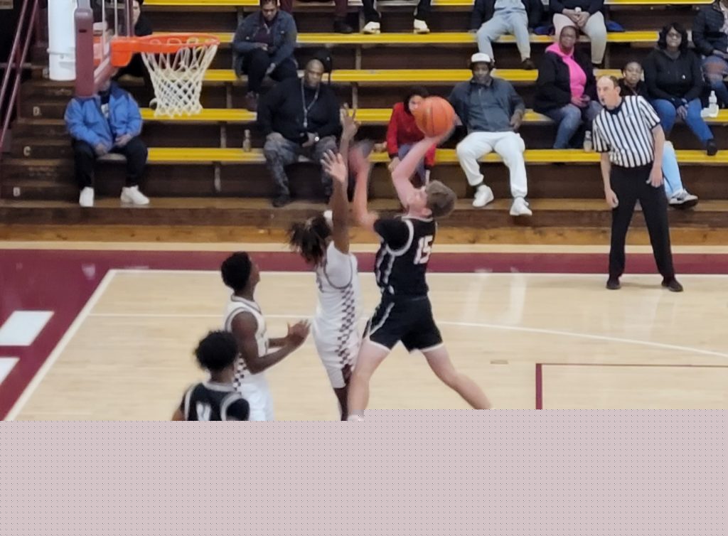 GHS Boys Fall in Final Game Before Holiday Break Against Danville