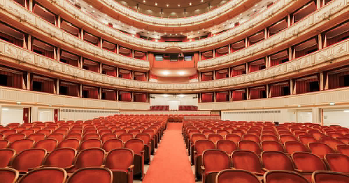 franck bohbot captures the vienna state opera before the curtain rises