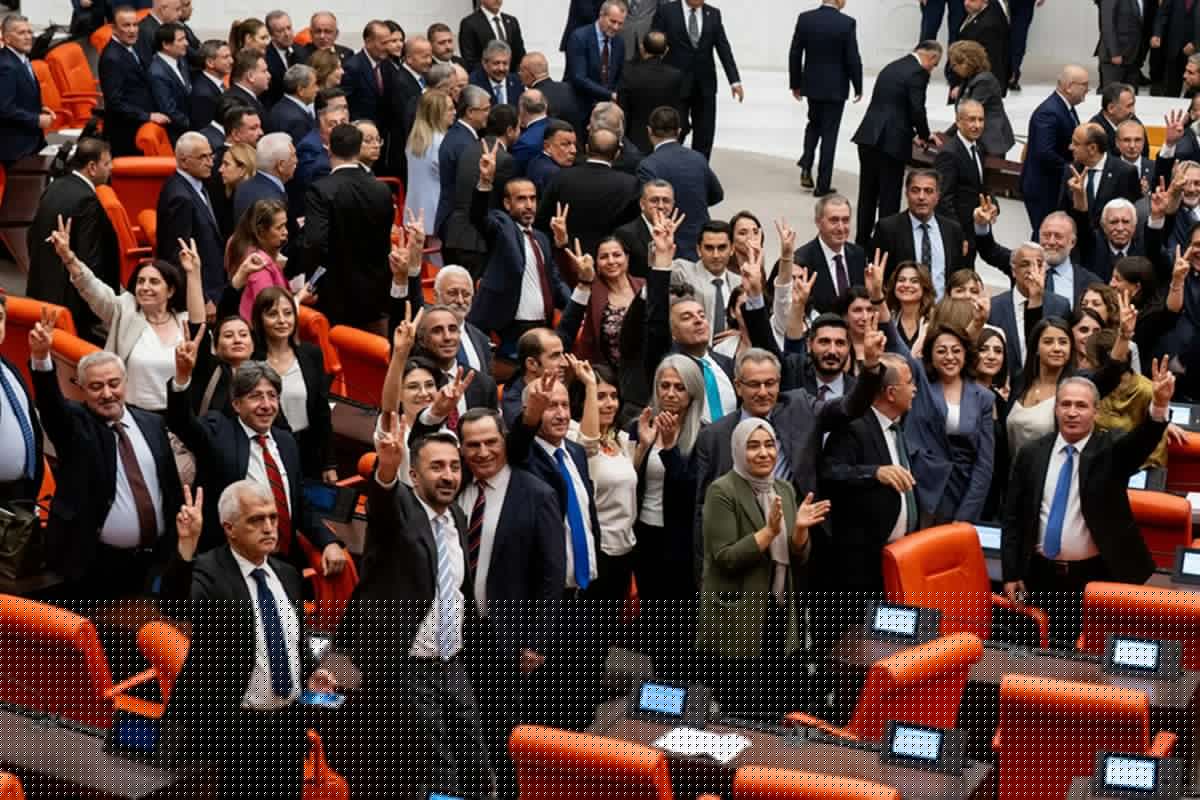 Terörsüz Türkiye oylamasının karnesi belli oldu! İşte parti parti kabul, ret ve fireler