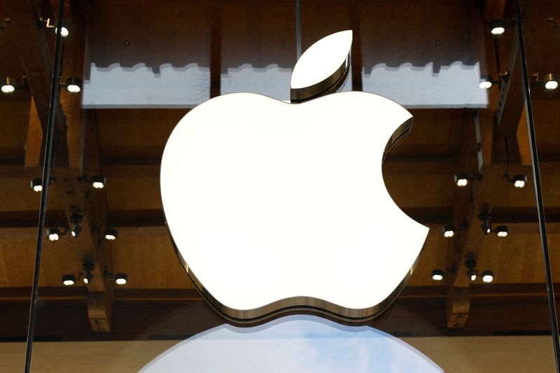 Apple elimina las aplicaciones de seguimiento de hielo a posteriori de la presión de la compañía Trump
