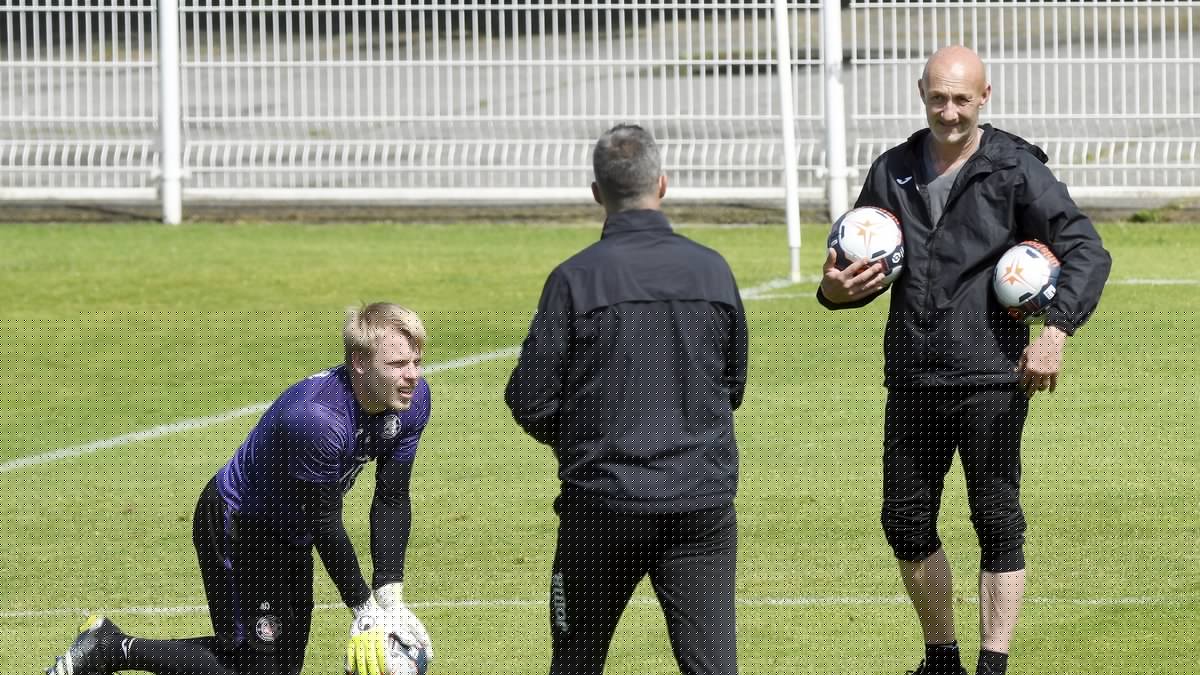 Zinédine Zidane sélectionneur de l'équipe de France : "Peu de gens le savent..." Pourquoi la venue de Fabien Barthez est une bonne nouvelle pour les Bleus