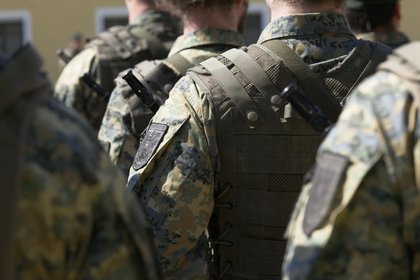 Am 6. Februar rufen die Grundwehrdiener "Ich gelobe"