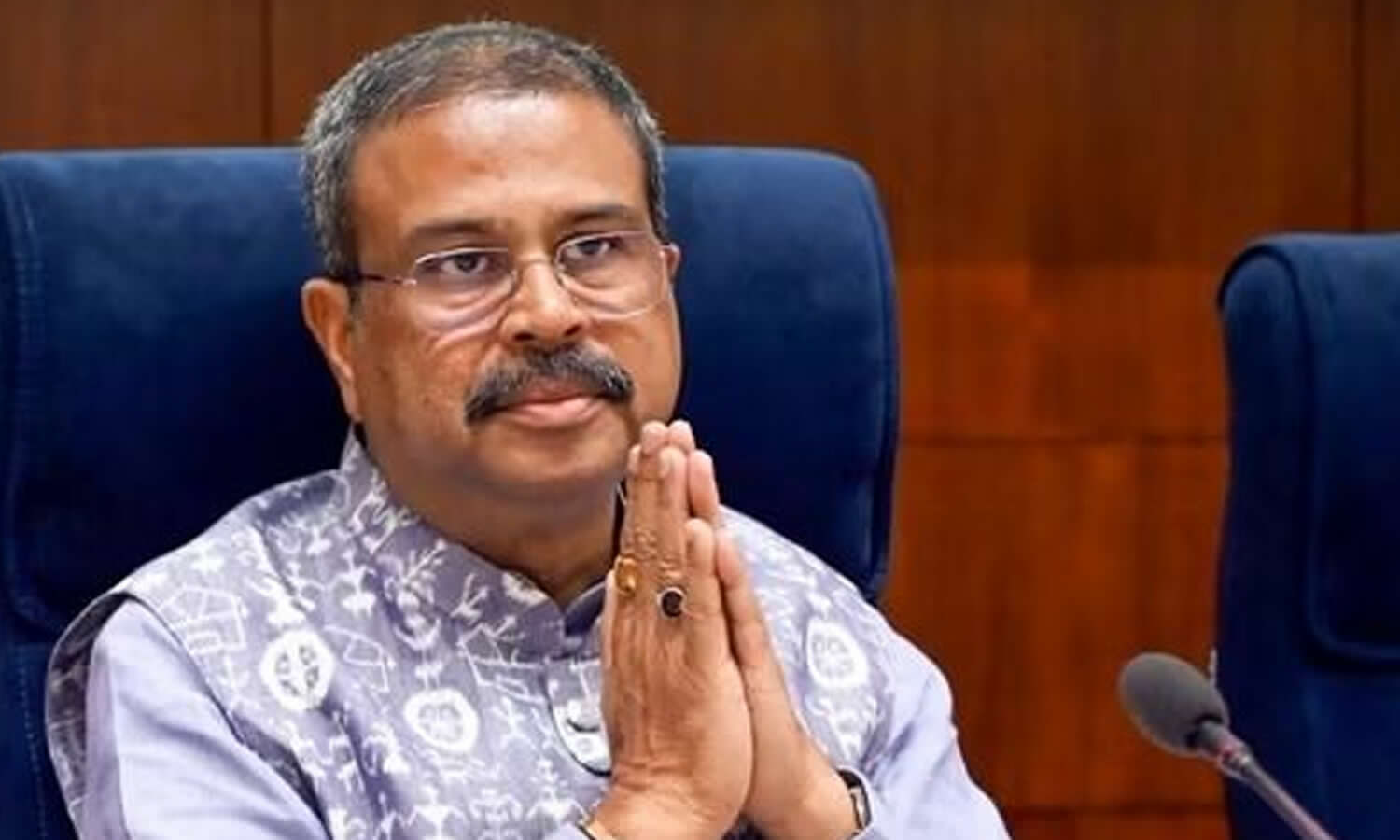 Pradhan gets rousing welcome from BJP MLAs