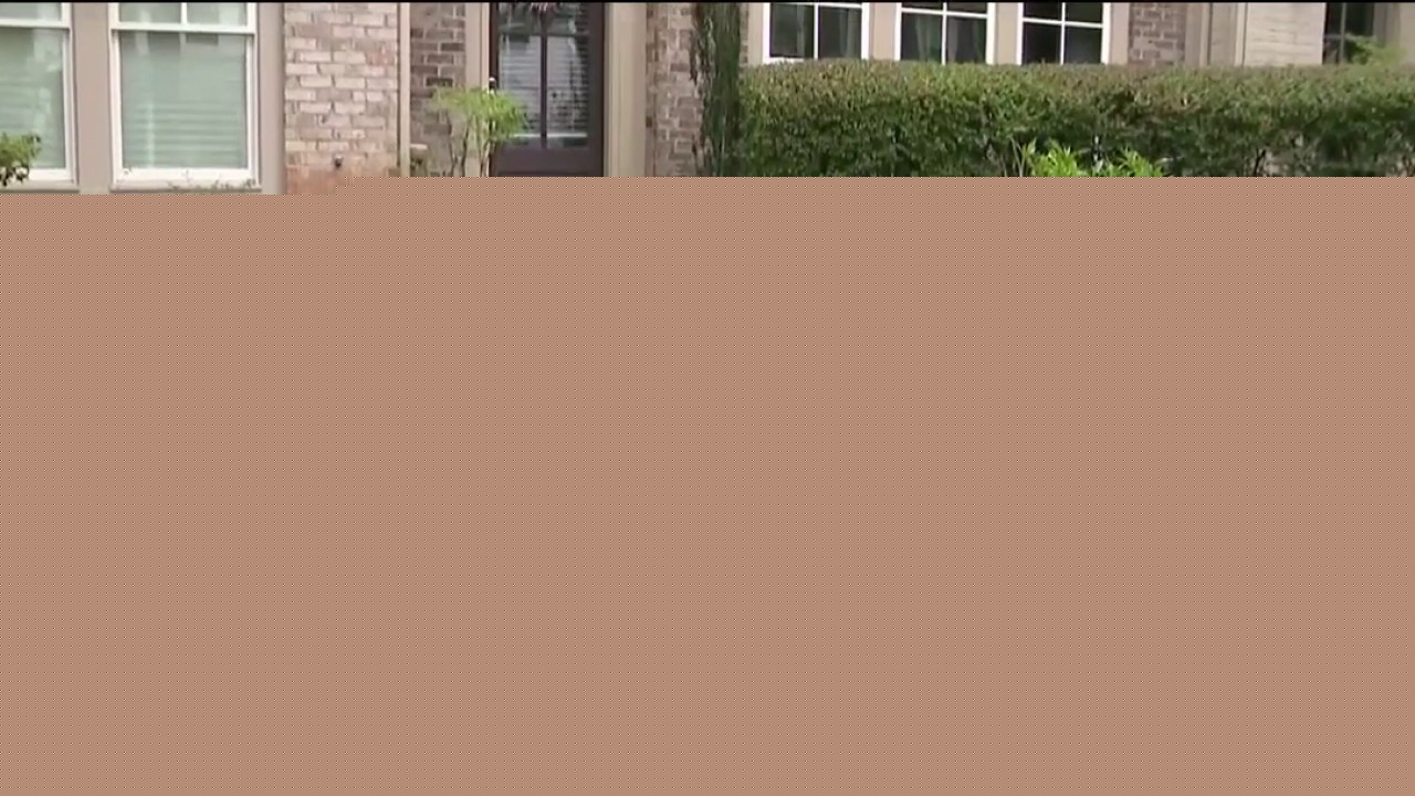 Douglasville townhome owners sue HOA over mold, mismanaged fees