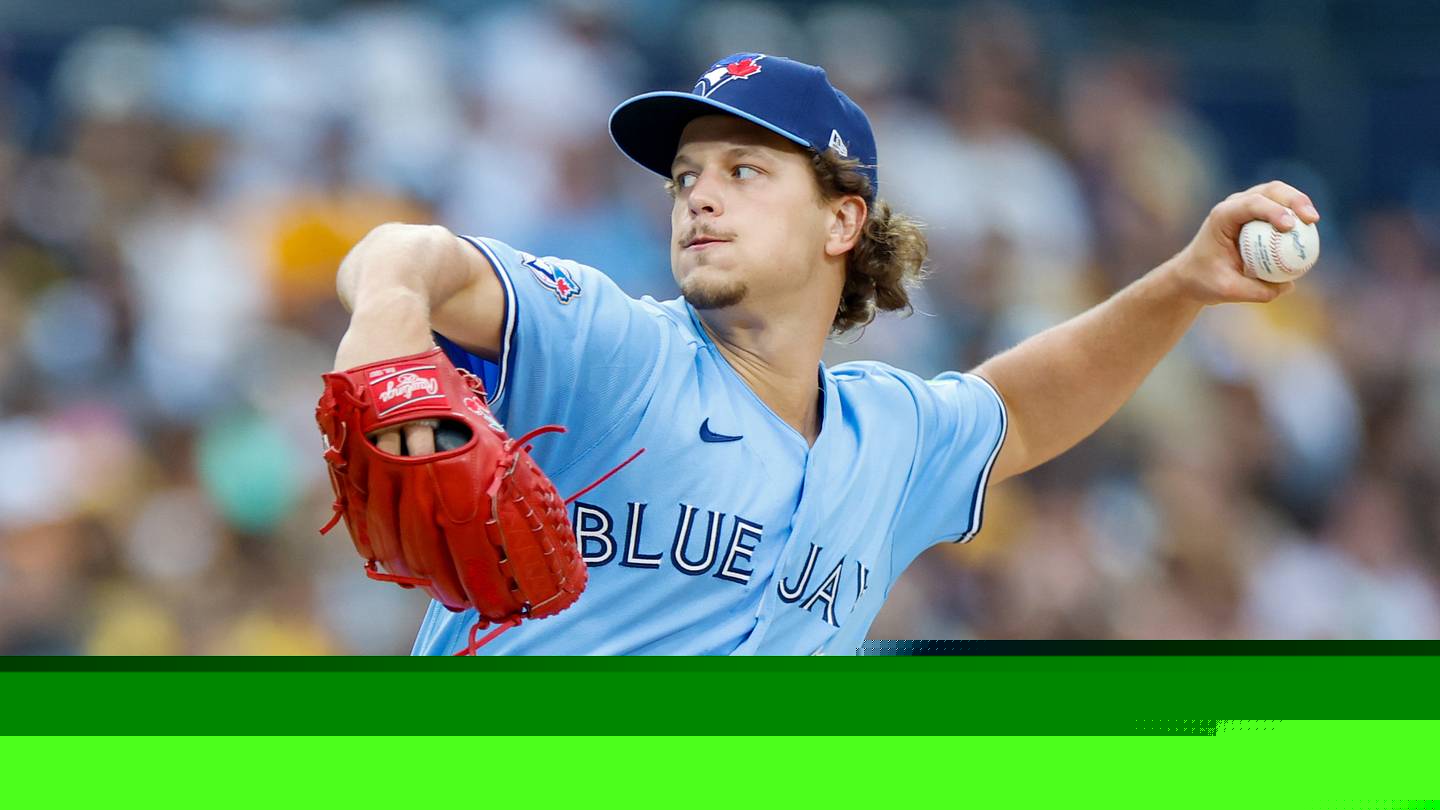Blue Jays ship Adam Macko to Rangers in surprising trade for Josh Smith