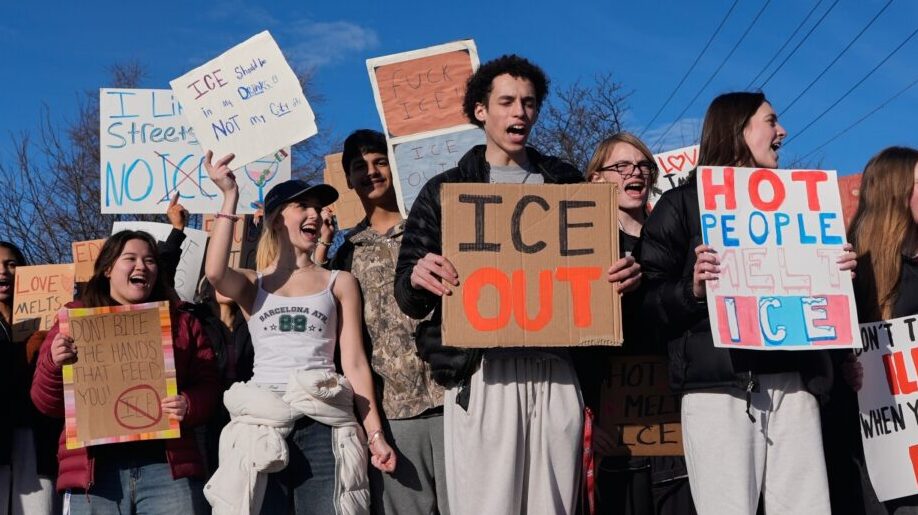Phoenix Union reminds families about remote learning options amid ICE activity
