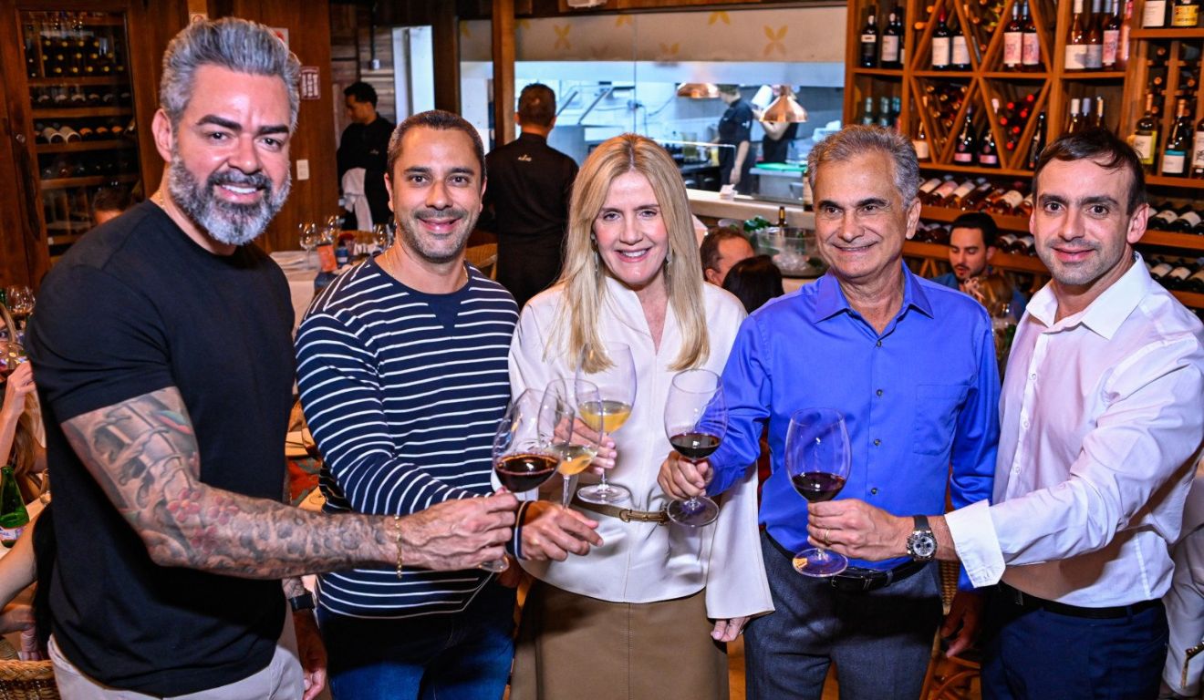 Restaurante Aleixo brinda parceria com o Vive le Vin, em Pedra Azul