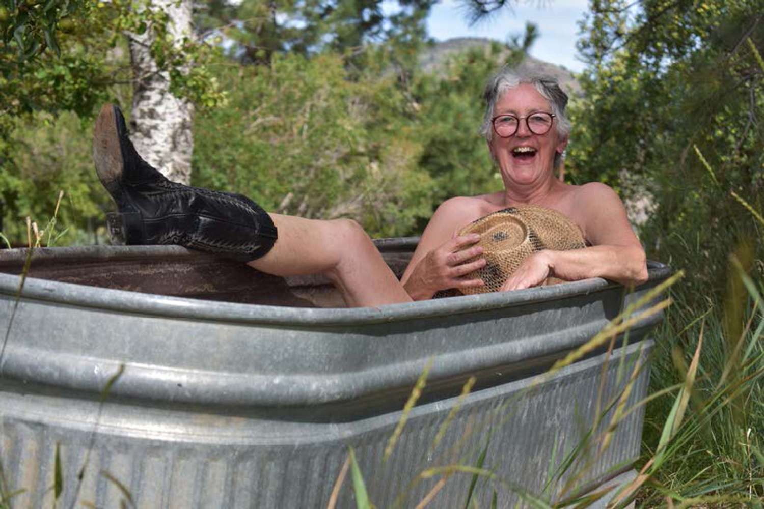 An Oregon Town Needed Money for Snowplowing, Then 2 Women Created a Nude Calendar to Help