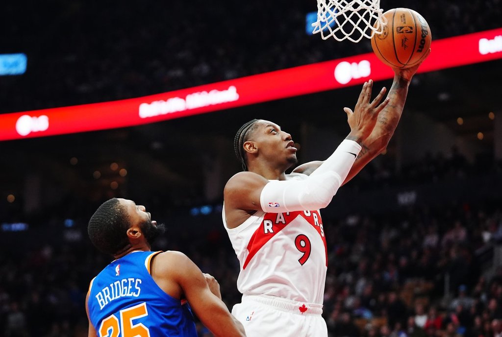 Mikal Bridges’s 19-point third quarter leads Knicks past Raptors 119-92