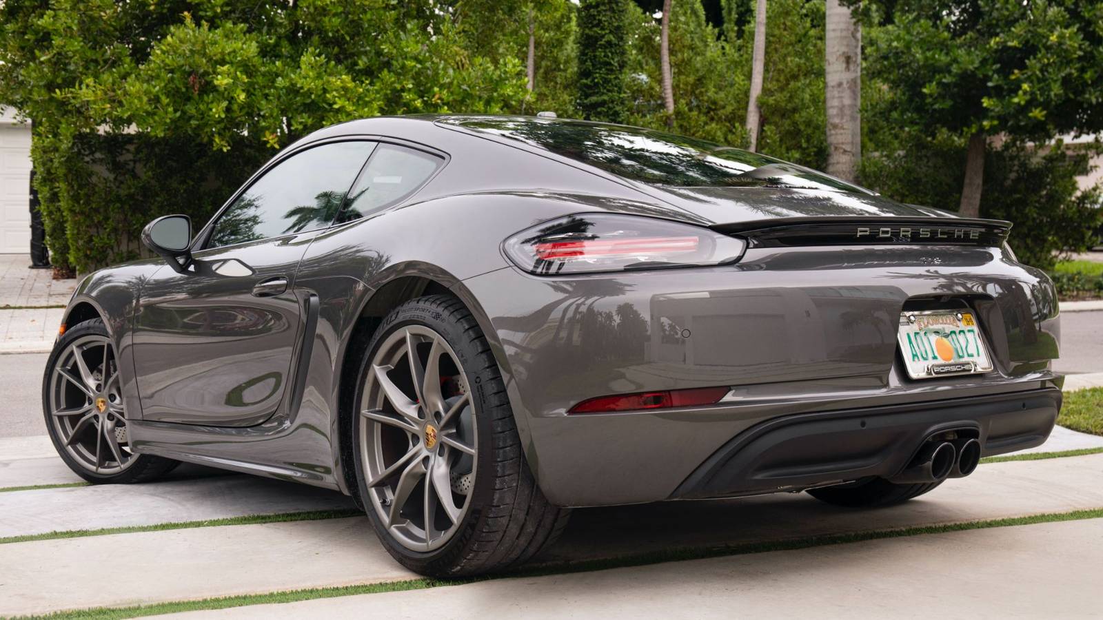 Porsche Could Keep 718s Alive With Help From the 911 GTS