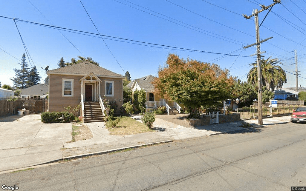 Sale closed in Napa: $674,000 for a single-family home