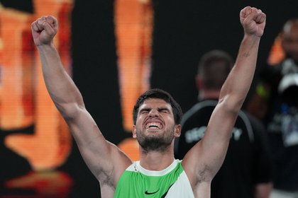 How to watch Carlos Alcaraz Australian Open men’s tennis semifinal FREE STREAM today