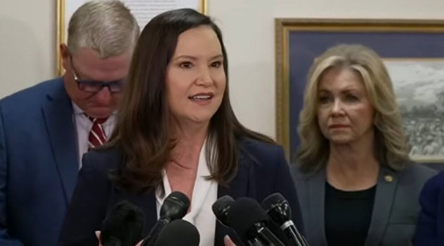 Florida Sen. Moody Pledges To Donate Salary For Each Day Of Government Shutdown