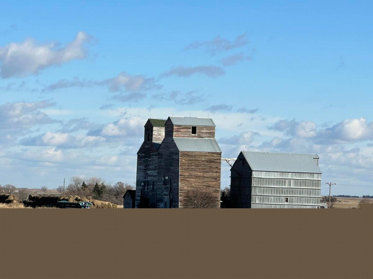 7 Ghost Towns Within 50 Miles Of Bismarck, North Dakota