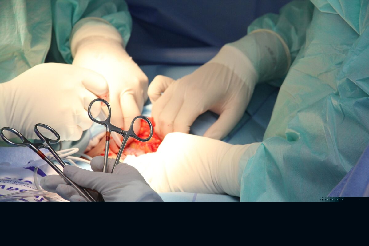O mamă cu patru copii a primit o nouă șansă la viață. Trei transplanturi reușite la Iași