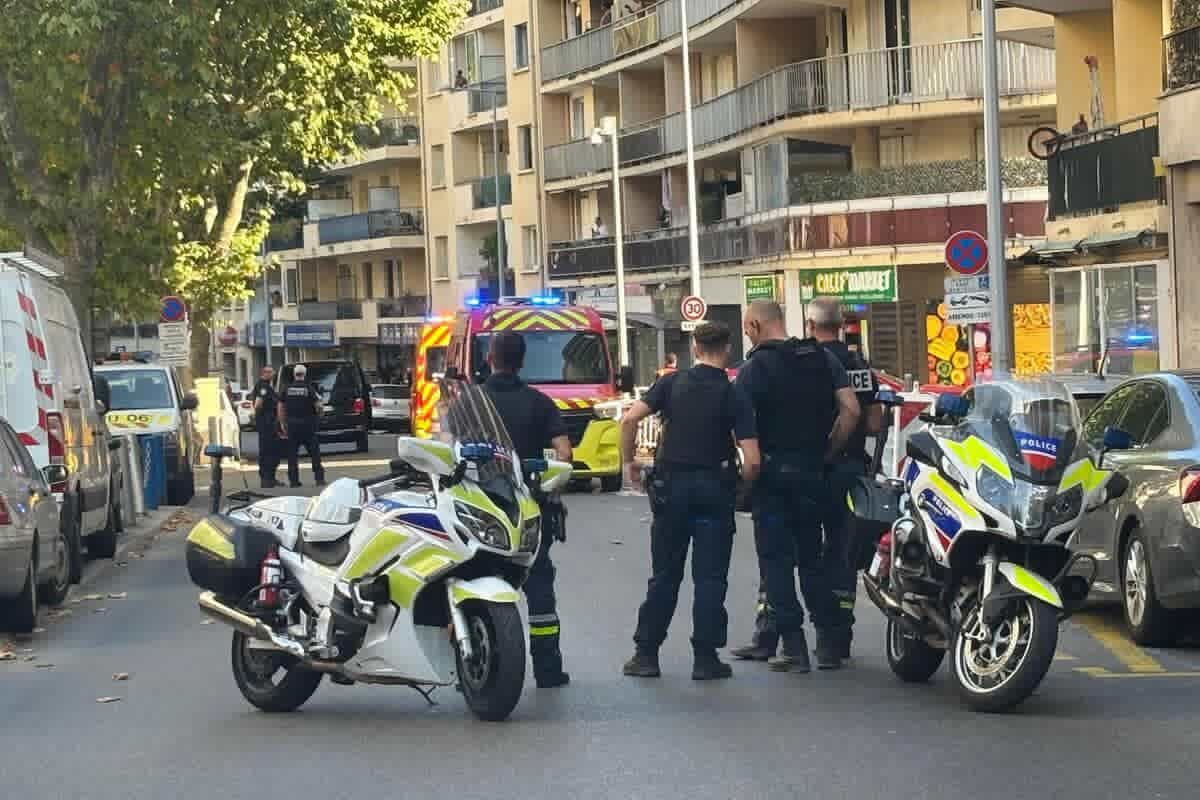 Plainte de la mère, fils étouffé puis étranglé, « coup de folie » invoqué par le père... Le scénario glaçant du drame familial à Nice se précise