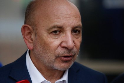 Juan Luis Castro por crisis oficialista: “No hubo lealtad del PC y el Frente Amplio” hacia el Partido Socialista y el gobierno