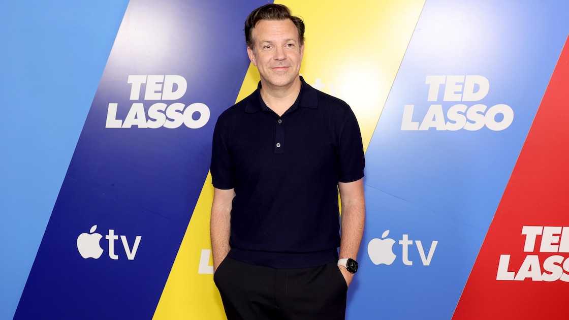 Jason Sudeikis Wears Caitlin Clark's New Signature Shoe to 'Ted Lasso' Premiere in Trending Photos
