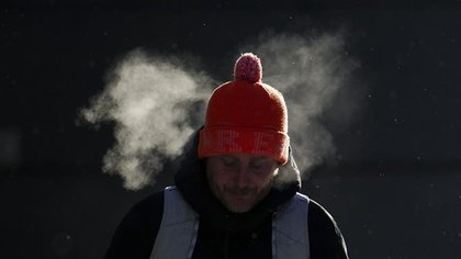Wind chills dropping between -33 and -38 in Ottawa to start the weekend