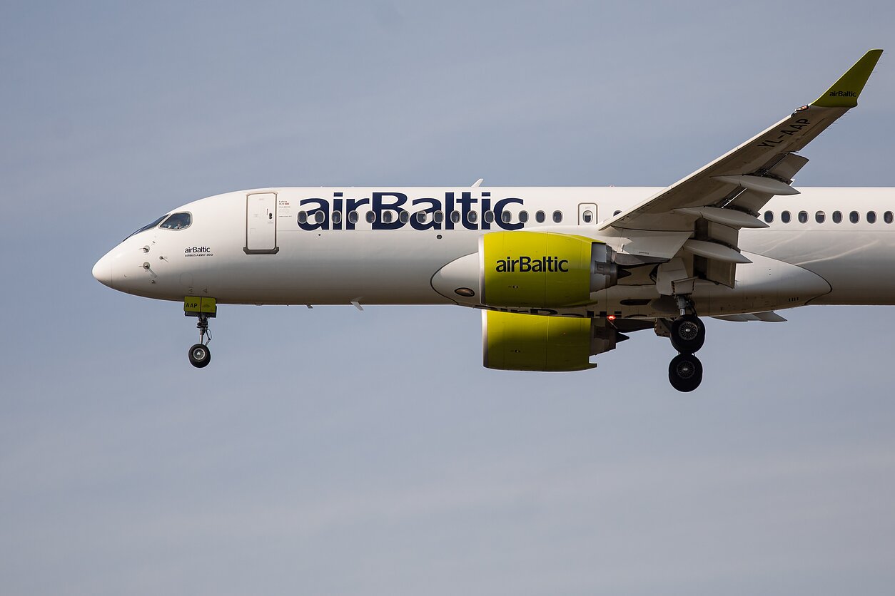 Ministro patarėjas: sumažėjus „airBaltic“ skrydžių, keleiviai nenukentės, bus alternatyvų