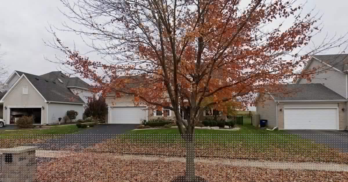 Single-family home sells in Geneva for $559,000