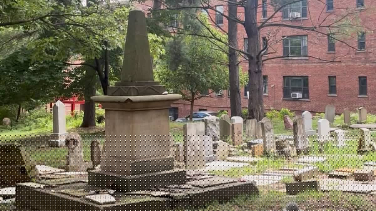 Black Georgetown group says DC failed to protect graves during project