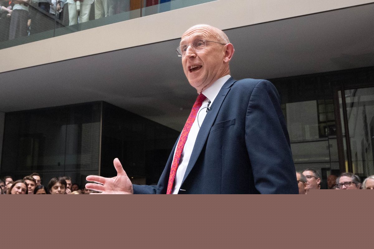 Investors ‘may be less than impressed’ by John Healey’s £9bn borrowing plans