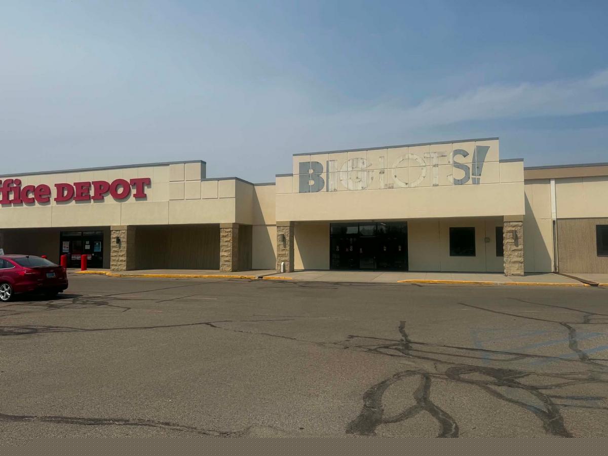 Spirit Halloween Confirms New Bismarck Location For 2026