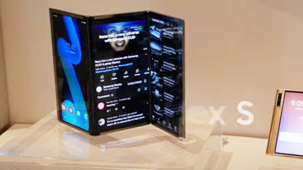 Bukan di Galaxy Unpacked, Samsung Galaxy Z TriFold Bakal Debut di KTT APEC 2025