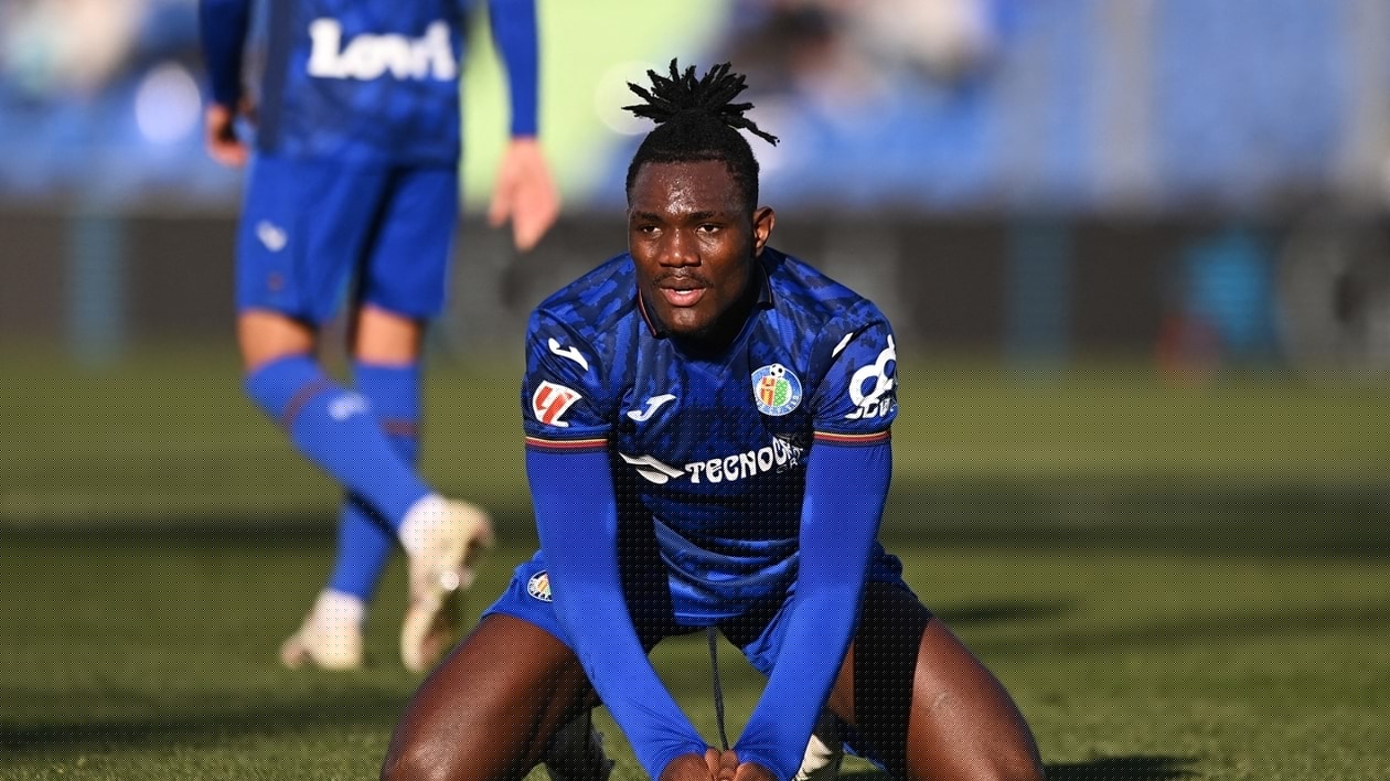 AS Monaco. Sorti sur civière, le joueur de Getafe Uche souffre d’une grave blessure après le tacle de Mawissa