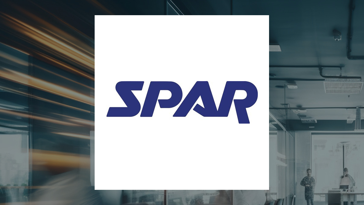 Critical Comparison: SPAR Group (NASDAQ:SGRP) and Liberty Media Corporation – Liberty Formula One Series B (OTCMKTS:FWONB)