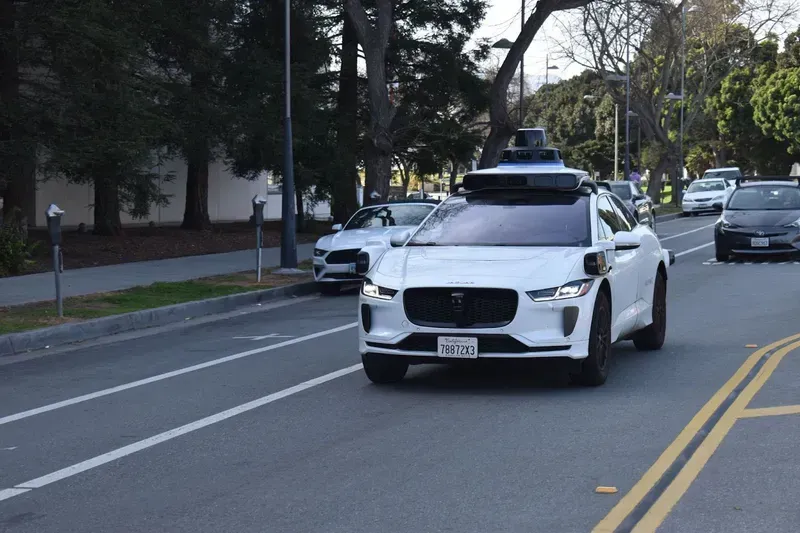 Student Involved in Low-Speed Collision with Waymo Autonomous Vehicle Near Santa Monica School