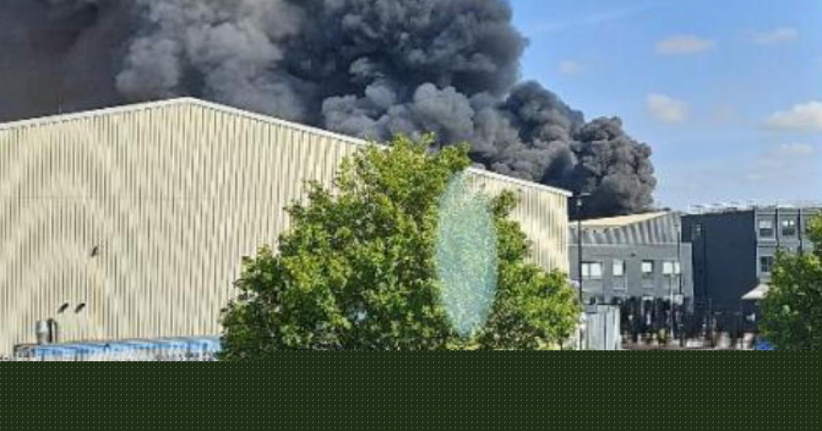 Explosion fears shut M25 in both directions – here are the alternative routes