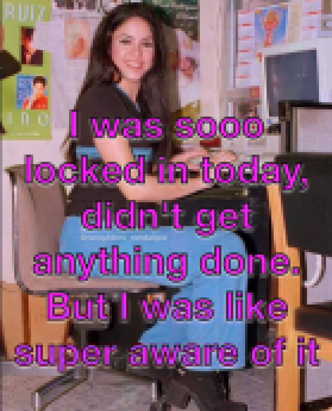 Shakira On the Computer - so locked in today