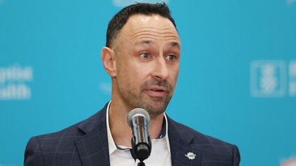 Dolphins’ Jeff Hafley Makes Key Coaching Hiring Decision