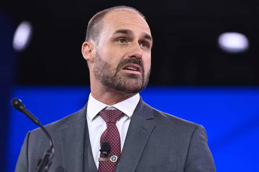 Líder do PT na Câmara pede que Conselho troque relator de caso contra Eduardo Bolsonaro