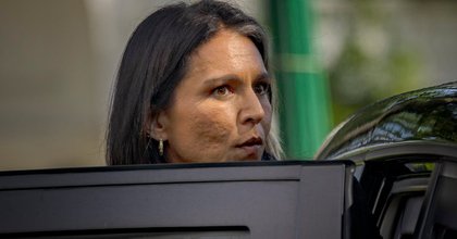 WTF Was Tulsi Gabbard Doing at FBI Raid of Georgia Election Office?