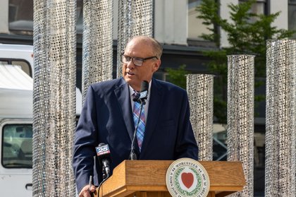 Alex Pretti killing prompts Worcester mayor, councilors to criticize ICE