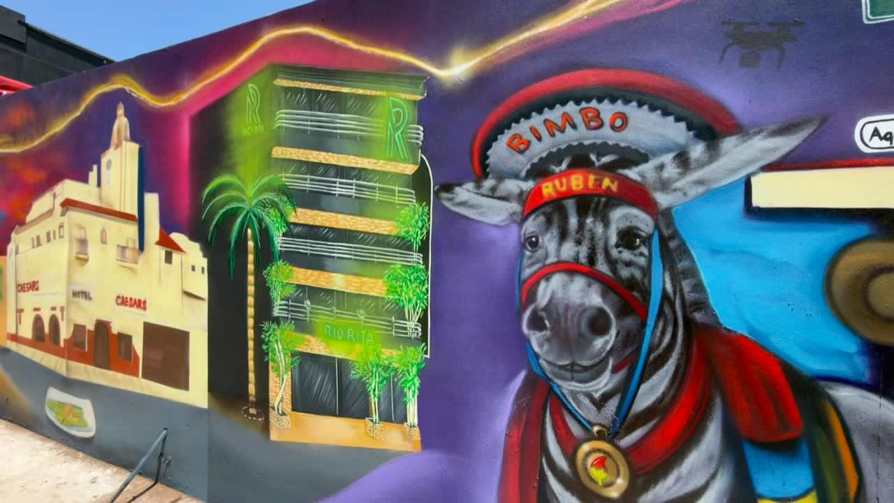 Presentan el mural “Tijuana: Ayer, Hoy y Siempre” en la Avenida Revolución