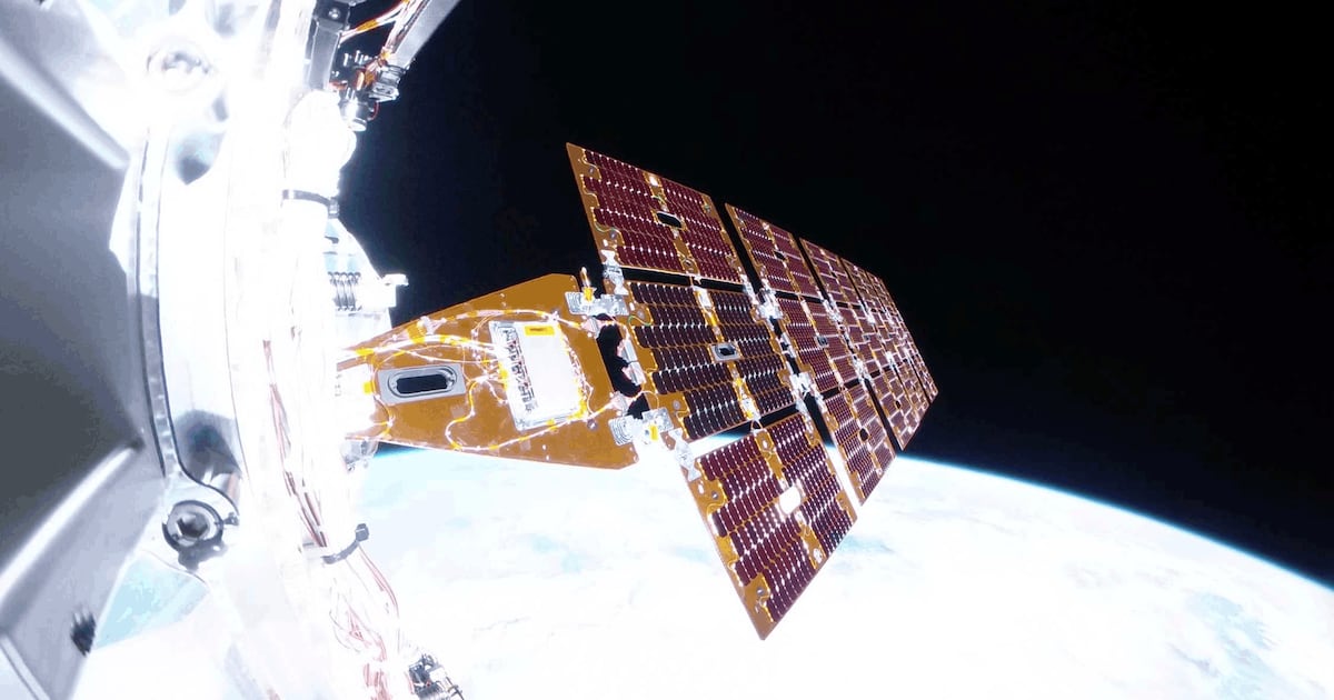 Spacecraft Sent on NASA Rescue Mission Now Needs Rescuing