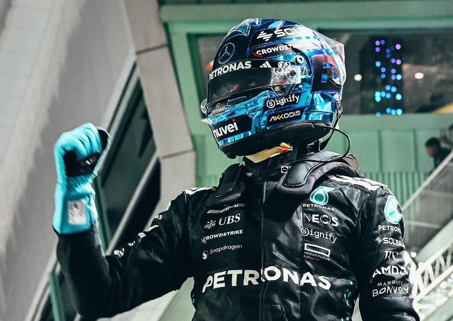 Formula 1, Gp di Singapore: pole di Russell davanti a Verstappen. Hamilton solo sesto