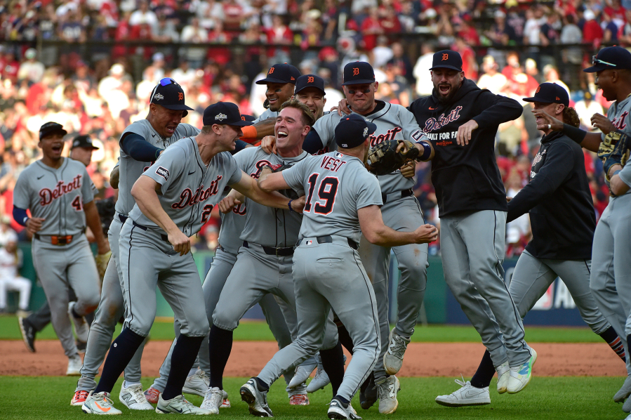Mariners to face Tigers in American League Division Series