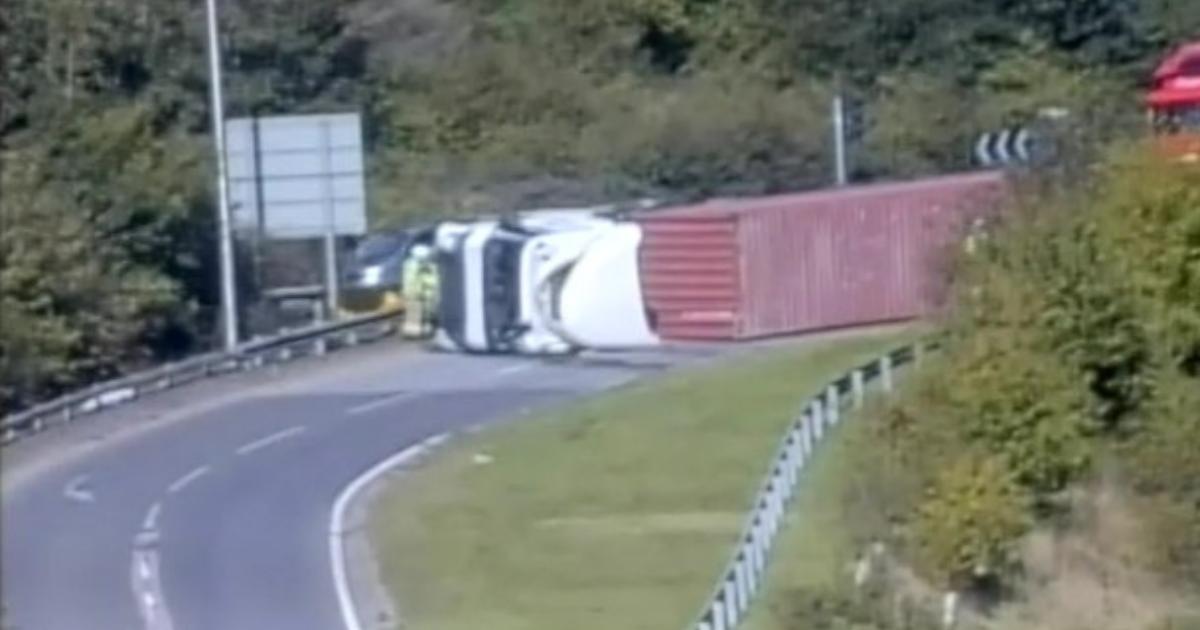 Delays expected as tanker overturns on A14