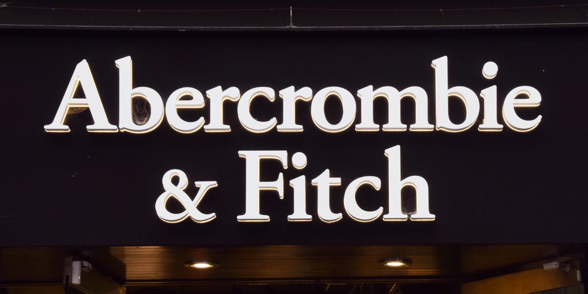 Built-in Bra Dresses Are the Secret to a Comfy but Polished Look—Abercrombie’s $35 Buy Is Both Supportive &amp; Stylish