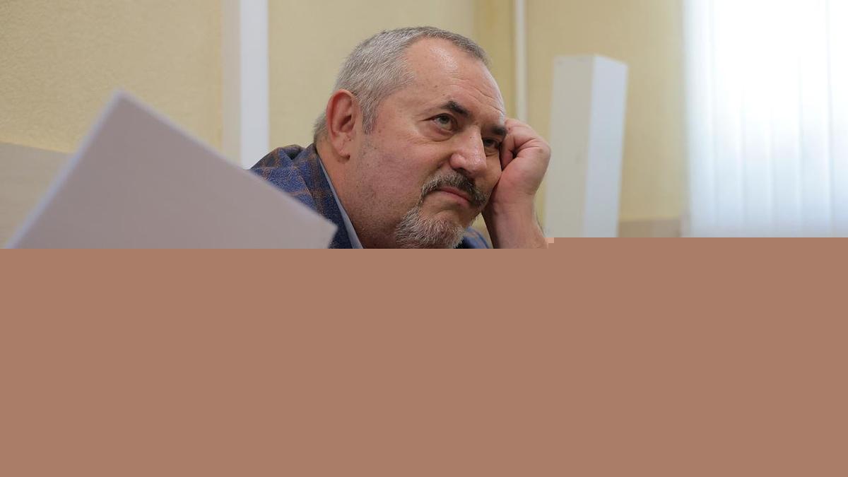 Russia opposition politician Nadezhdin leaves for Paris