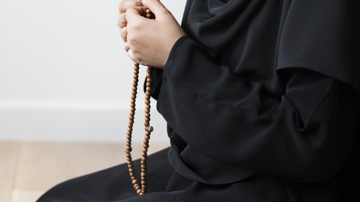 Kumpulan Doa agar Dimudahkan Melunasi Semua Utang Tulisan Arab, Latin dan Artinya
