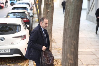 Ábalos, després de renunciar a l’escó: “Només em quedava l’opció de retirar-me i jubilar-me”