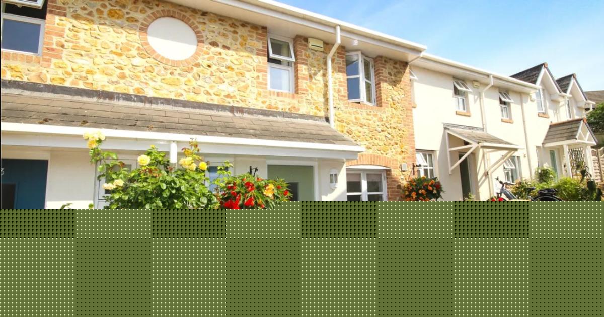 Two-bedroom cottage for over 55s on market for £330,000
