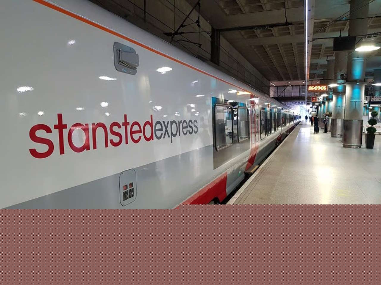 Stansted Express overnight trial takes off