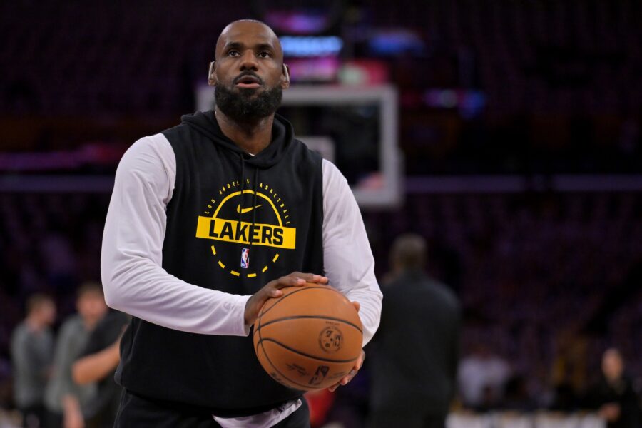 Sixers Notes: LeBron, Embiid, Edgecombe, Free Agent Destination